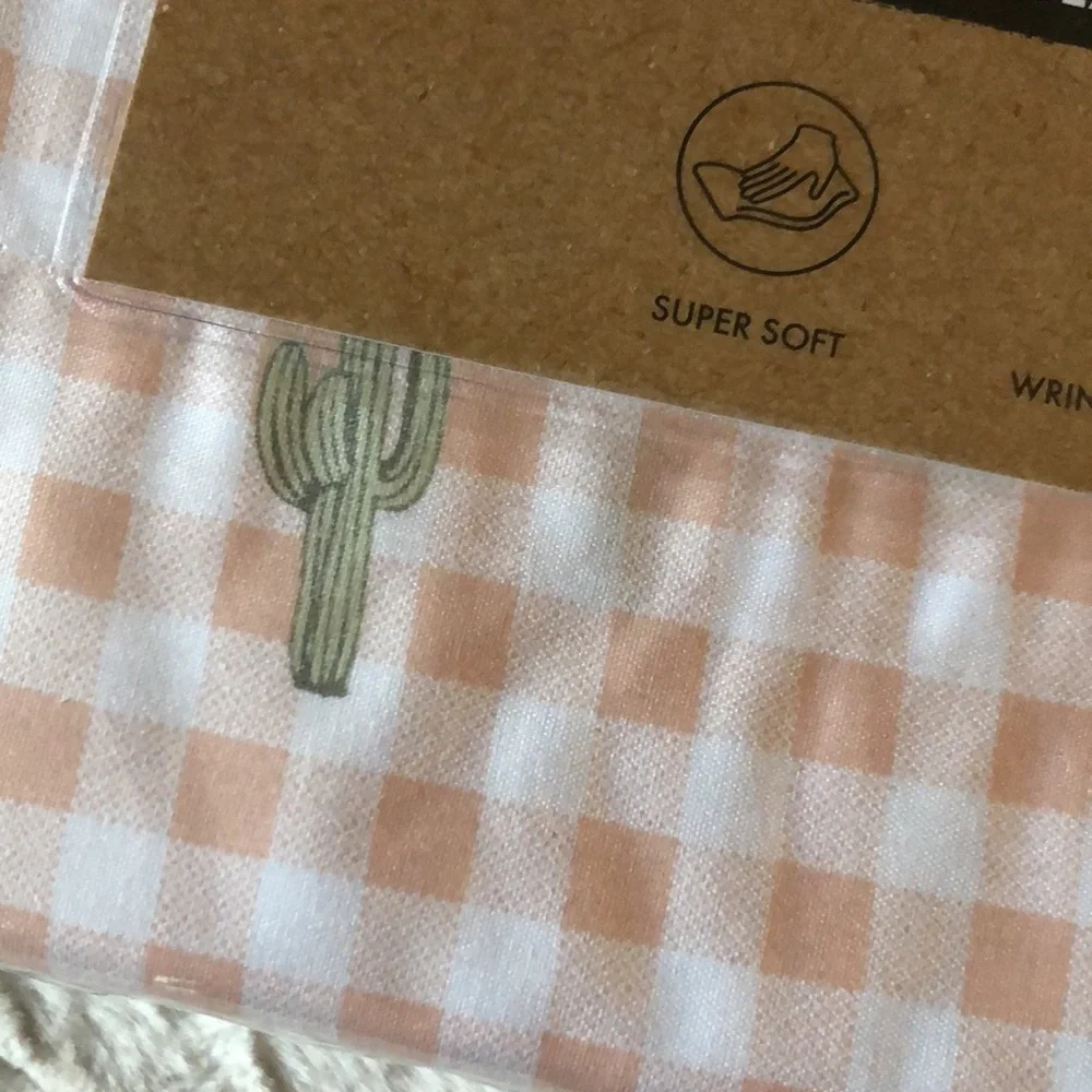 Wrangler Pink Gingham TWIN Sheet Set with Green Cactus Accents